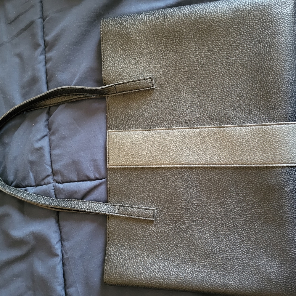 Vince Camuto shoulder bag